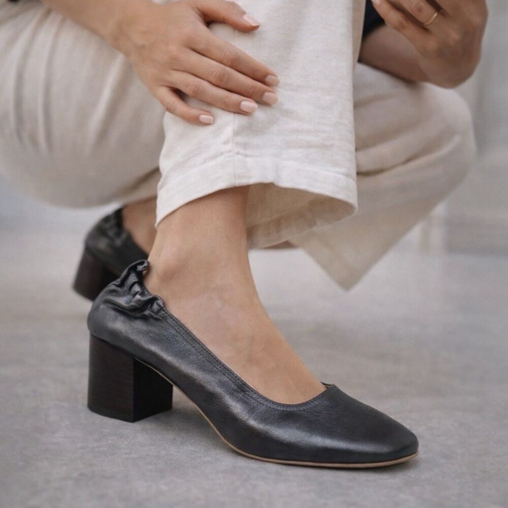 Everlane‎ Black Metallic Leather Day Slip On Evening Pumps